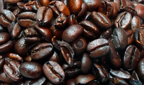 Unroasted Coffee Beans: A Healthful Brew
