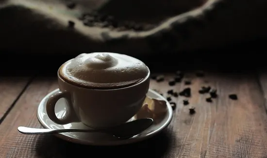 Is Drinking Coffee 4-5 Times a Day Good or Bad? Benefits, Drawbacks, and Healthier Choices