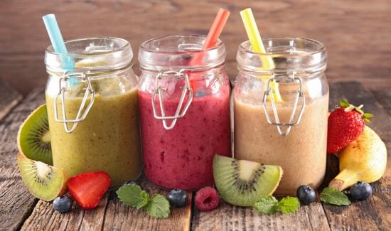 5 Delicious and Easy Smoothie Recipes
